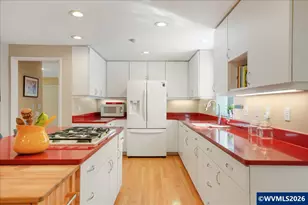 3064 NW Maxine Cir, Corvallis, OR 97330 - Photo 13