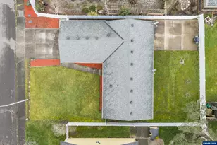 4376 Amherst Ct NE, Salem, OR 97305 - Photo 3