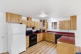 4376 Amherst Ct NE, Salem, OR 97305 - Photo 17