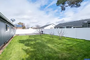 4376 Amherst Ct NE, Salem, OR 97305 - Photo 37