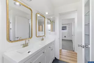 4376 Amherst Ct NE, Salem, OR 97305 - Photo 25