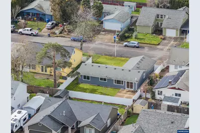 4376 Amherst Ct NE, Salem, OR 97305 - Photo 33