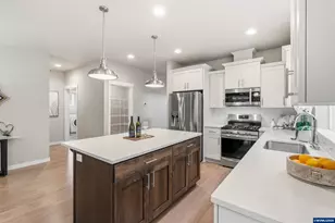 5498 NW Stardown Dr, Corvallis, OR 97330 - Photo 11