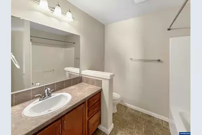 4074 Aden Pl NE, Salem, OR 97305 - Photo 11