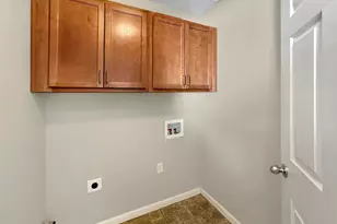 4074 Aden Pl NE, Salem, OR 97305 - Photo 9