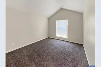 4074 Aden Pl NE, Salem, OR 97305 - Photo 13