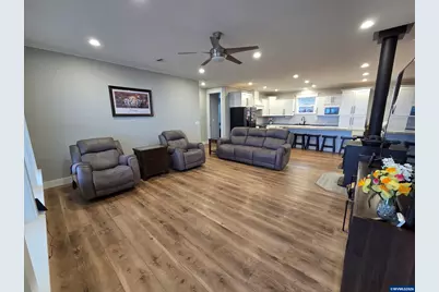 10855 Kubin Rd SE, Lyons, OR 97358 - Photo 23