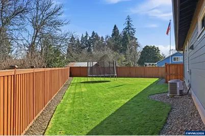 591 Argon Av, Eugene, OR 97404 - Photo 41