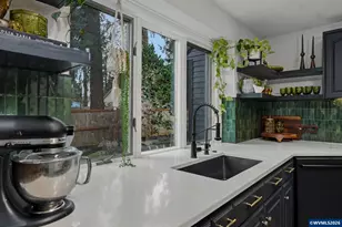 670 Palisades Dr SE, Salem, OR 97302 - Photo 11