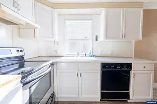 34774 Millard Rd, Warren, OR 97053 - Photo 5