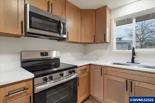 2440 S Second St, Lebanon, OR 97355 - Photo 11