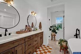 37502 Agate Dr, Lebanon, OR 97355 - Photo 7