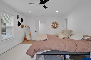 37502 Agate Dr, Lebanon, OR 97355 - Photo 15