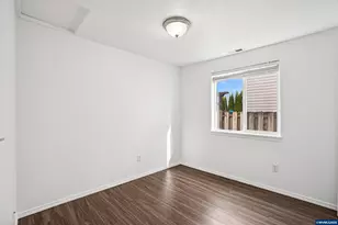 2315 SW Hannah Cir, McMinnville, OR 97128 - Photo 25