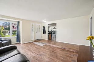 2095 Popcorn Ct NW, Salem, OR 97304 - Photo 5