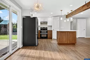 5428 Kayak Way NE, Keizer, OR 97303 - Photo 11