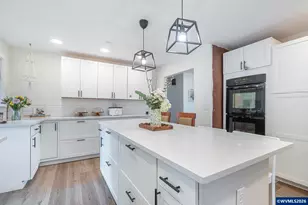 1470 Aerial Way SE, Salem, OR 97302 - Photo 11