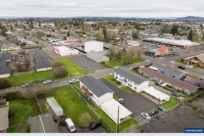920 SE 18th Av, Albany, OR 97322 - Photo 19