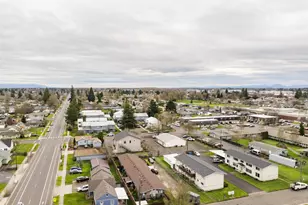 910 SE 18th Ave, Albany, OR 97322 - Photo 13