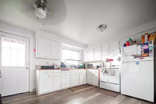 910 SE 18th Ave, Albany, OR 97322 - Photo 17