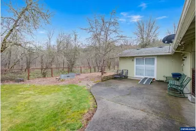 2990 Harding Ct, Sweet Home, OR 97386 - Photo 27