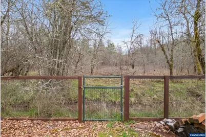 2990 Harding Ct, Sweet Home, OR 97386 - Photo 35