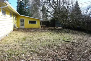 1371 B St, Independence, OR 97351 - Photo 17