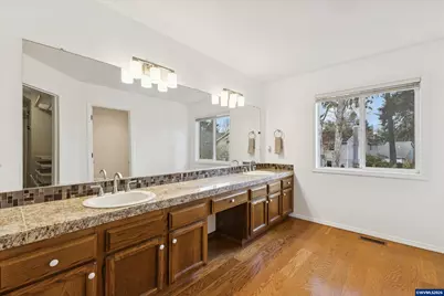 10173 SW Concho Ct, Tualatin, OR 97062 - Photo 23