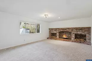 10173 SW Concho Ct, Tualatin, OR 97062 - Photo 17