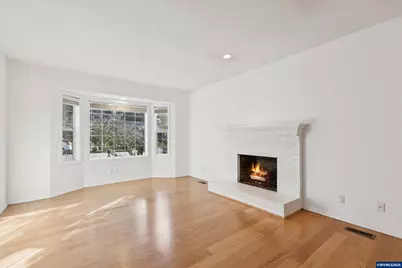 10173 SW Concho Ct, Tualatin, OR 97062 - Photo 7