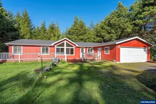 290 SW Newton Dr, Waldport, OR 97394 - Photo 1