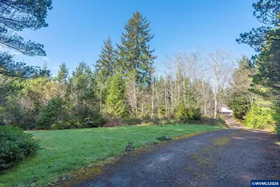 290 SW Newton Dr, Waldport, OR 97394 - Photo 35
