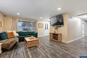 4637 Sunflower Way NE, Salem, OR 97305 - Photo 5