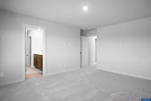 5757 Edward Ct SE, Albany, OR 97322 - Photo 17