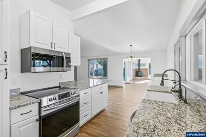 782 Lockwood Ln S, Salem, OR 97302 - Photo 9