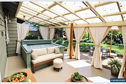 240 NW Baker Creek Rd, McMinnville, OR 97128 - Photo 17