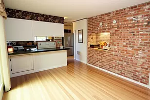 240 NW Baker Creek Rd, McMinnville, OR 97128 - Photo 5