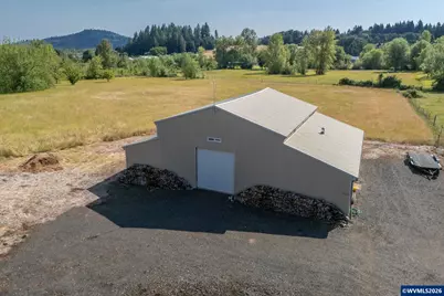 37310 Fawn Dr, Lebanon, OR 97355 - Photo 31