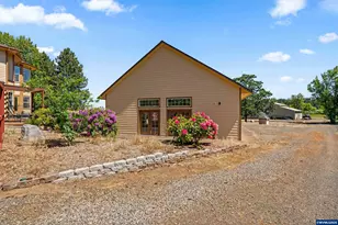 37310 Fawn Dr, Lebanon, OR 97355 - Photo 49