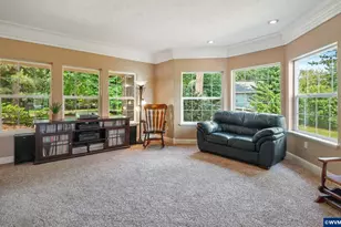 37310 Fawn Dr, Lebanon, OR 97355 - Photo 11