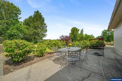 37310 Fawn Dr, Lebanon, OR 97355 - Photo 27