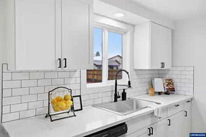 4639 Wyoming Av NE, Salem, OR 97305 - Photo 11