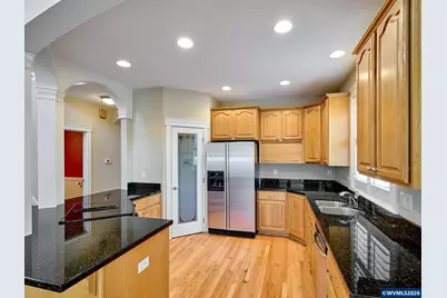 773 Tukwila Dr, Woodburn, OR 97071 - Photo 9