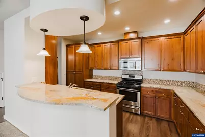 384 Market St NE, Salem, OR 97301 - Photo 11