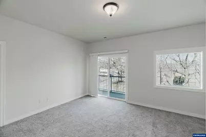 384 Market St NE, Salem, OR 97301 - Photo 25