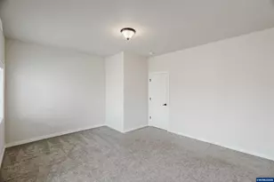 384 Market St NE, Salem, OR 97301 - Photo 27