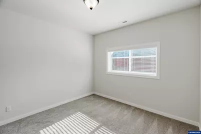 384 Market St NE, Salem, OR 97301 - Photo 43