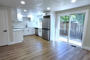 1050 Cardinal St NW, Salem, OR 97304 - Photo 13