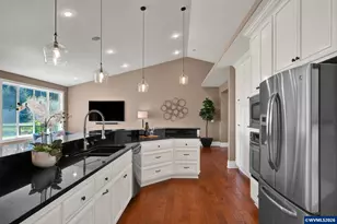 29456 Newton Rd, Corvallis, OR 97333 - Photo 9