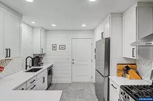 4644 Harcourt Ave NE, Keizer, OR 97303 - Photo 11